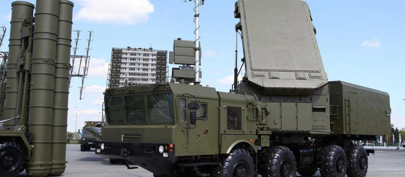 Νέο βίντεο από τις δοκιμές των τουρκικών S-400: F-16 και F-4E 2020 πετούν ελισσόμενα σε χαμηλό ύψος